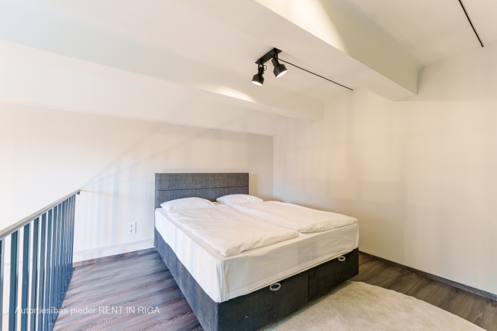 Izīrē dzīvokli, Latgales iela 146A, Rīga, Labais krasts, Maskavas forštate / 380 € 6