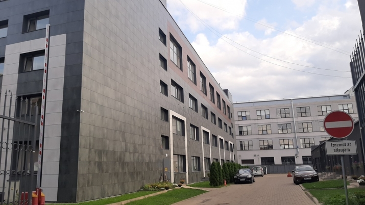 Izīrē dzīvokli, Latgales iela 146A, Rīga, Labais krasts, Maskavas forštate / 380 € 16
