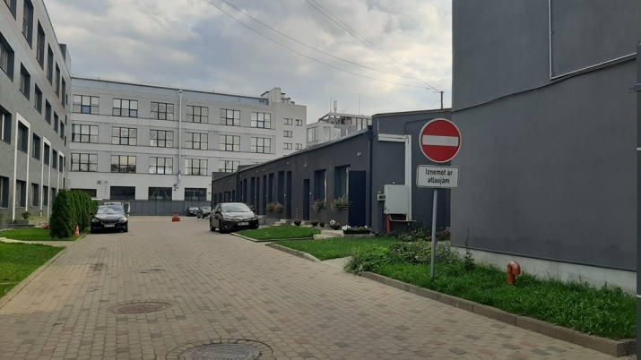 Izīrē dzīvokli, Latgales iela 146A, Rīga, Labais krasts, Maskavas forštate / 380 € 17
