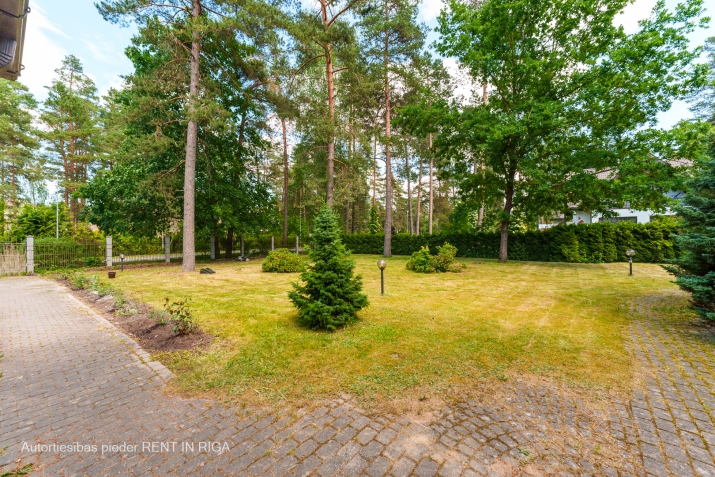 Izīrē māju, Upesciema iela 50, Rīga, Labais krasts, Berģi / 1 000 € 23