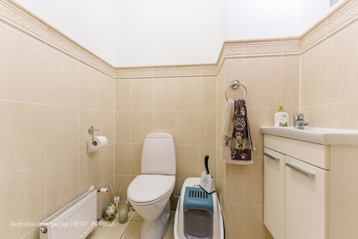 Izīrē dzīvokli, Baznīcas iela 35, Rīga, Labais krasts, Centrs / 2 300 € 32