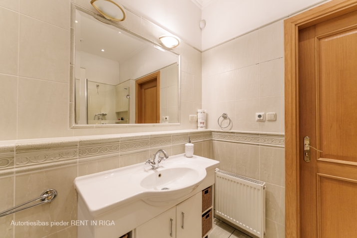 Izīrē dzīvokli, Baznīcas iela 35, Rīga, Labais krasts, Centrs / 2 300 € 31