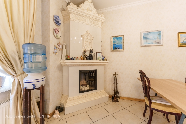 Izīrē dzīvokli, Baznīcas iela 35, Rīga, Labais krasts, Centrs / 2 300 € 13