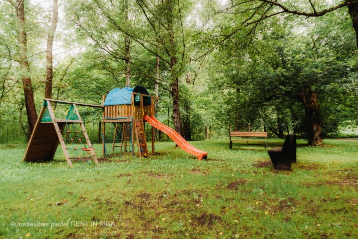 Pārdod dzīvokli, Ezermalas iela 4, Rīga, Labais krasts, Mežaparks / 38 364 € 14