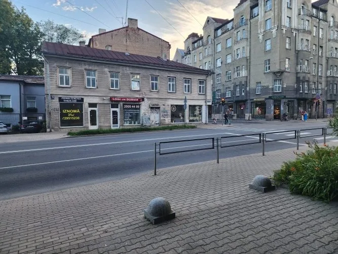 Izīrē tirdzniecības telpas, Lāčplēša iela 75, Rīga, Labais krasts, Centrs / 400 € 12