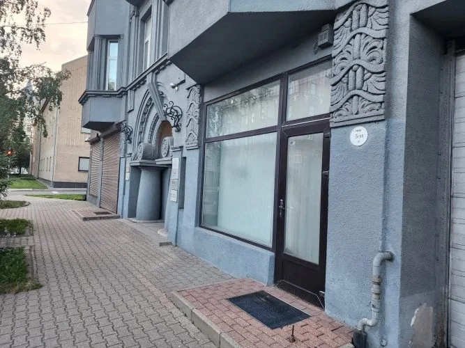 Lāčplēša iela 75 1