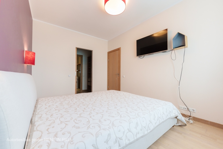 Izīrē dzīvokli, Grostonas iela 25, Rīga, Labais krasts, Centrs / 1 090 € 9