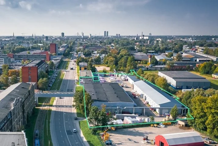 Izīrē tirdzniecības telpas, Ganību dambis iela 25d, Rīga, Labais krasts, Centrs / 6 750 € 8