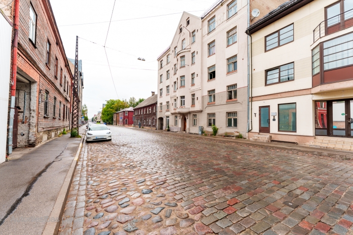 Pārdod dzīvokli, Matīsa iela 101, Rīga, Labais krasts, Centrs / 67 445 € 13