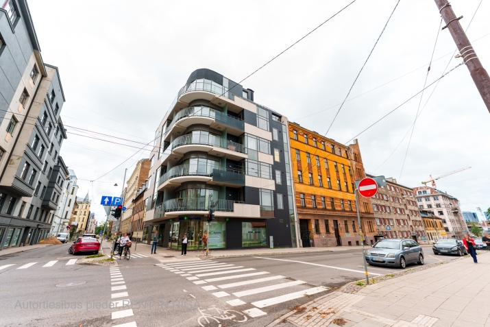Izīrē dzīvokli, Stabu iela 2, Rīga, Labais krasts, Centrs / 900 € 30