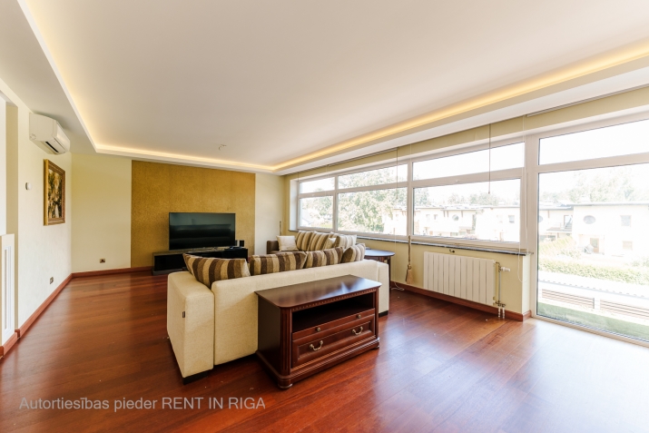 Pārdod dzīvokli, Mellužu prospekts iela 77, Jūrmala, Melluži / 229 000 € 8