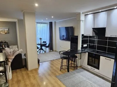 Izīrē dzīvokli, Ezermalas iela 13, Rīga, Labais krasts, Mežaparks / 800 € 4