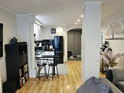 Izīrē dzīvokli, Ezermalas iela 13, Rīga, Labais krasts, Mežaparks / 800 € 5