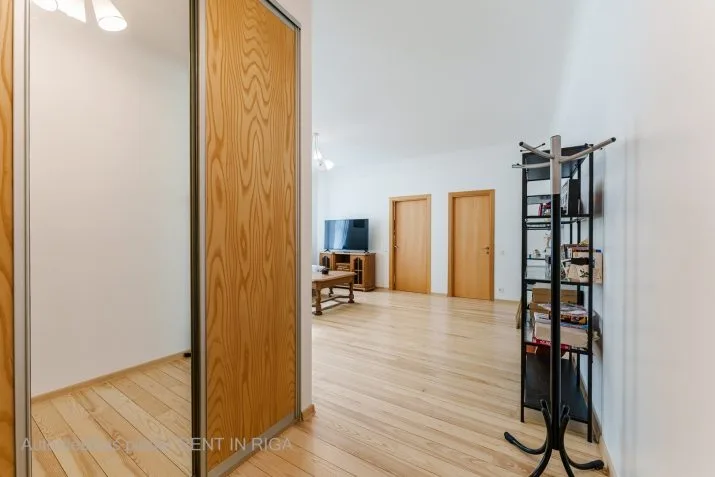 Pārdod dzīvokli, Vīlandes iela 16, Rīga, Labais krasts, Centrs / 189 000 € 10