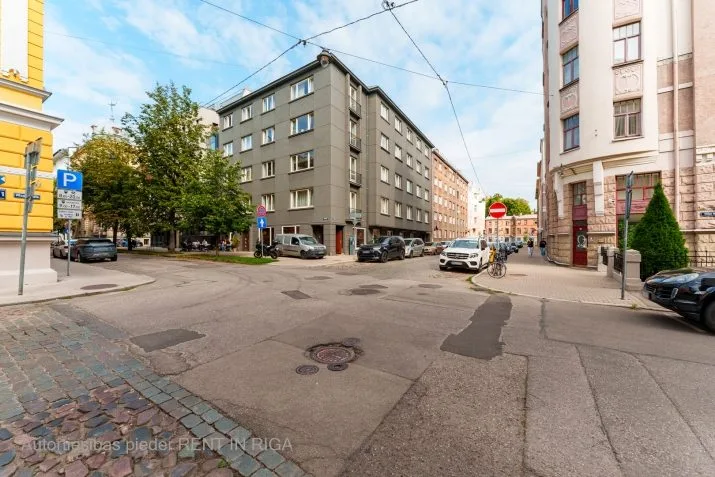 Pārdod dzīvokli, Vīlandes iela 16, Rīga, Labais krasts, Centrs / 189 000 € 20