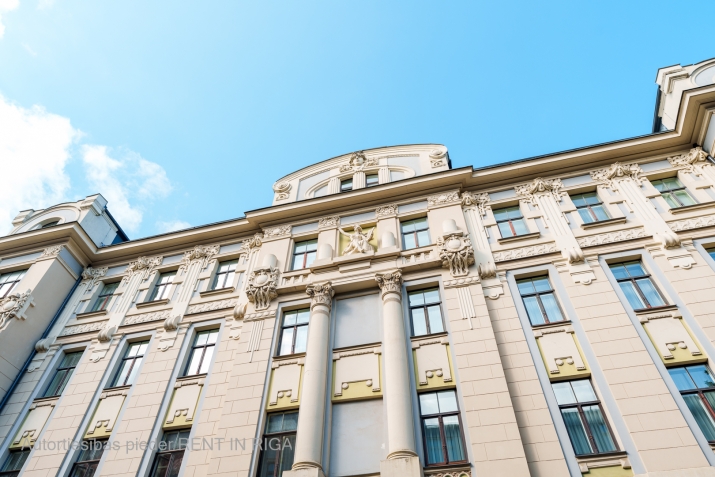 Izīrē dzīvokli, Rūpniecības iela 1, Rīga, Labais krasts, Centrs / 750 € 16