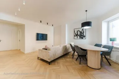 Pārdod dzīvokli, Elizabetes iela 9, Rīga, Labais krasts, Centrs / 210 000 € 1