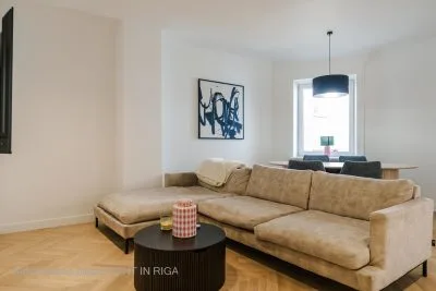 Pārdod dzīvokli, Elizabetes iela 9, Rīga, Labais krasts, Centrs / 210 000 € 2