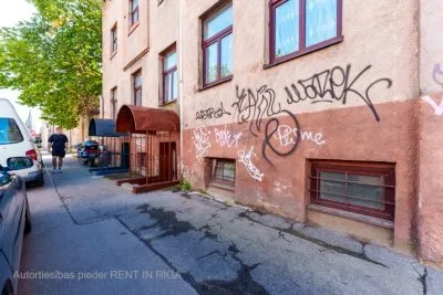 Apartment For Sale, Artilērijas street 46, Rīga, Centrs / 120170 € 3