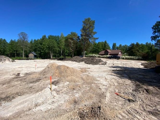 Land plot For Sale, Saunags 1000, Talsu novads / 90 000 € 11