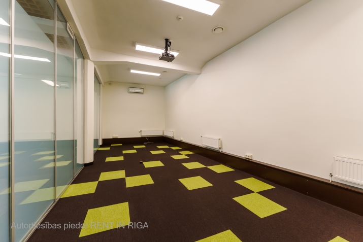 Izīrē biroju, Dzirnavu iela 91, Rīga, Labais krasts, Centrs / 1 350 € 14