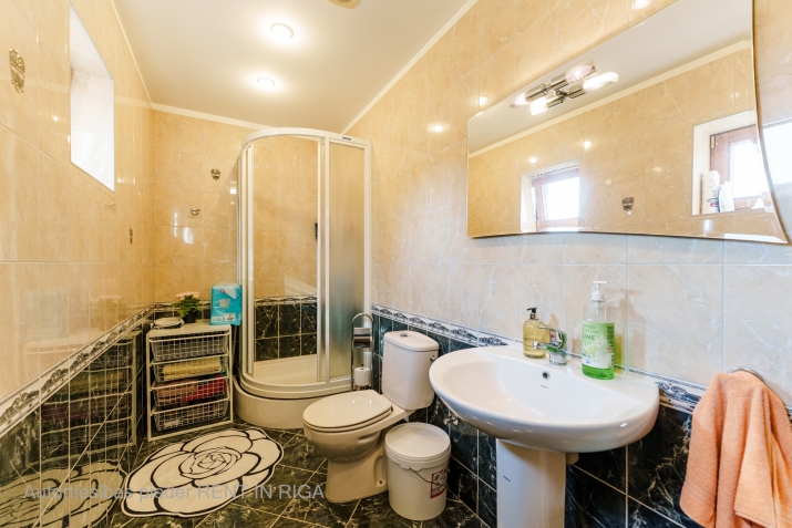 Pārdod māju, Svilpju iela 6, Carnikavas novads, Kalngale / 270 000 € 14