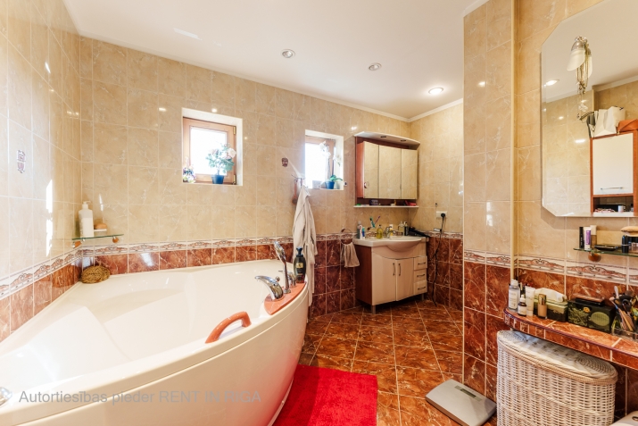 Pārdod māju, Svilpju iela 6, Carnikavas novads, Kalngale / 270 000 € 23