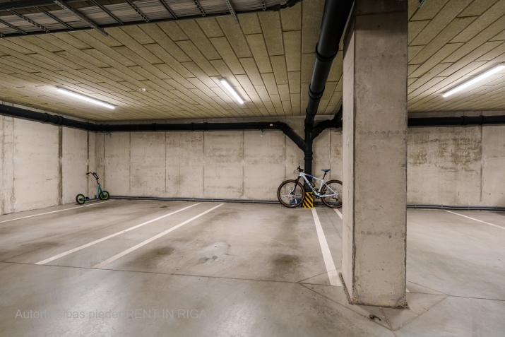 Pārdod dzīvokli, Pededzes iela 3, Rīga, Labais krasts, Centrs / 174 800 € 25