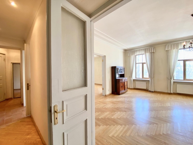 Pārdod dzīvokli, Raiņa bulvāris 3, Rīga, Labais krasts, Centrs / 386 500 € 9