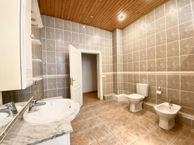 Pārdod dzīvokli, Raiņa bulvāris 3, Rīga, Labais krasts, Centrs / 386 500 € 16
