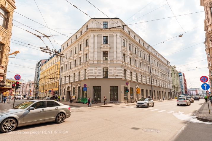Pārdod dzīvokli, Marijas iela 4, Rīga, Labais krasts, Centrs / 122 223 € 24
