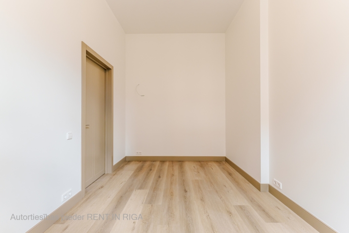 Pārdod dzīvokli, Marijas iela 4, Rīga, Labais krasts, Centrs / 122 223 € 9