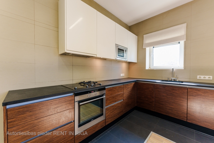 Izīrē māju, Ļaudonas iela 9, Rīga, Labais krasts, Dārzciems / 1 500 € 8