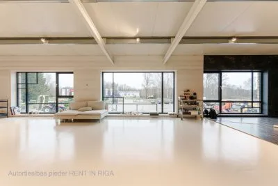 Izīrē tirdzniecības telpas, Rasas iela 2, Ozolnieku novads, Ozolnieku pagasts / 6 240 € 16