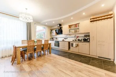 Pārdod dzīvokli, Ciemupes iela 1, Rīga, Labais krasts, Jugla / 162 000 € 4