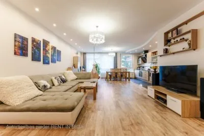 Pārdod dzīvokli, Ciemupes iela 1, Rīga, Labais krasts, Jugla / 162 000 € 1