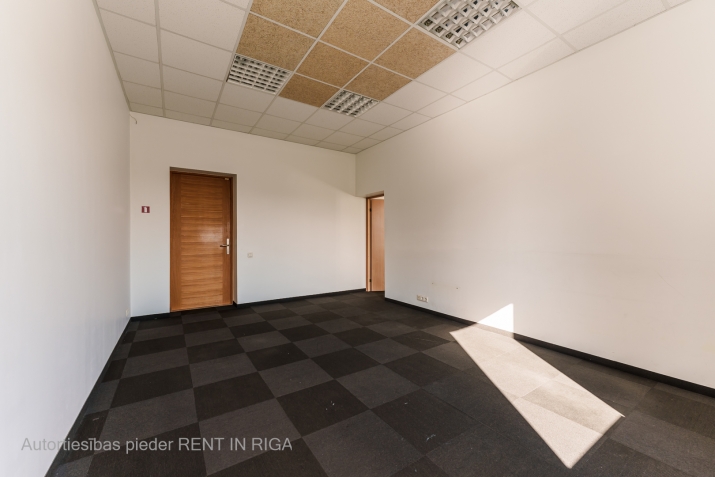Šmerļa iela 3 2