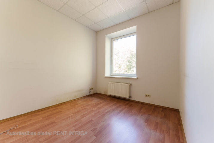 Šmerļa iela 3 3