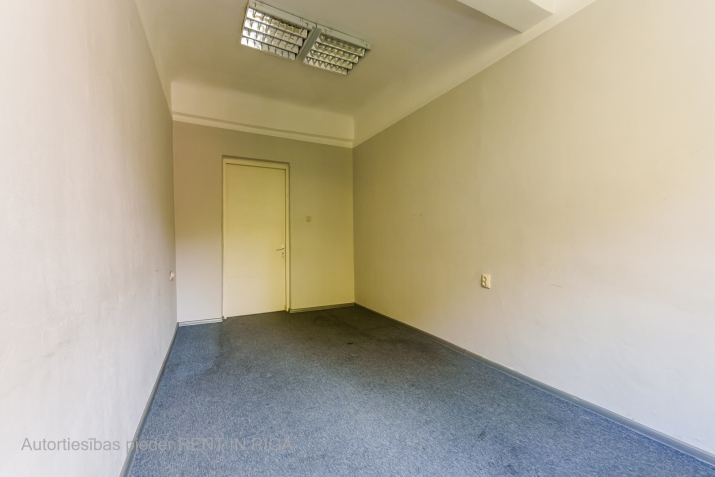 Šmerļa iela 3 6
