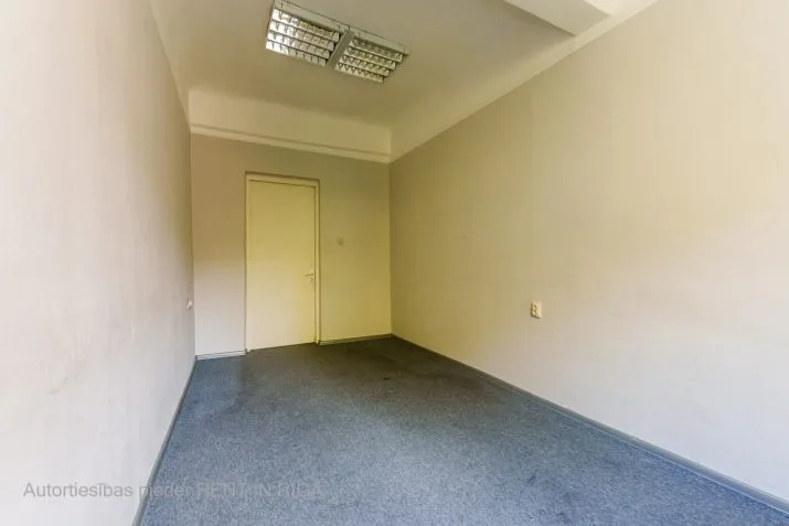 Šmerļa iela 3 6