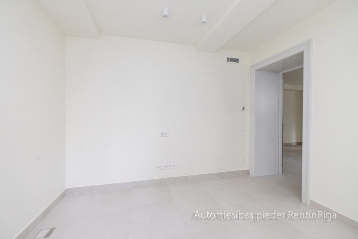 Izīrē biroju, Vilandes iela 11, Rīga, Labais krasts, Centrs / 4 200 € 11