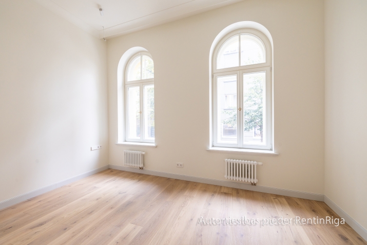 Izīrē biroju, Vilandes iela 11, Rīga, Labais krasts, Centrs / 4 200 € 26