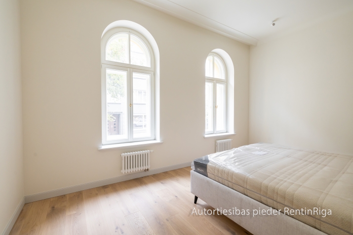 Izīrē biroju, Vilandes iela 11, Rīga, Labais krasts, Centrs / 4 200 € 30