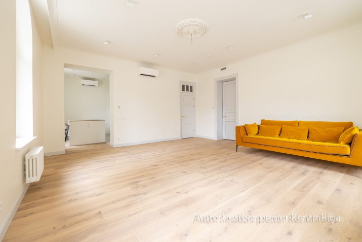 Izīrē biroju, Vilandes iela 11, Rīga, Labais krasts, Centrs / 4 200 € 20