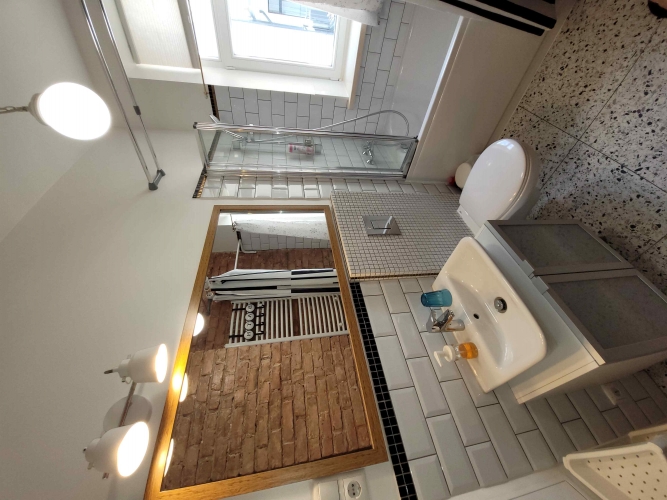 Izīrē dzīvokli, Dzirnavu iela 27, Rīga, Labais krasts, Centrs / 800 € 9