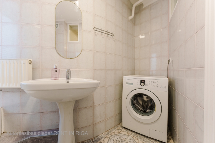 Izīrē dzīvokli, Antonijas iela 10, Rīga, Labais krasts, Centrs / 590 € 15