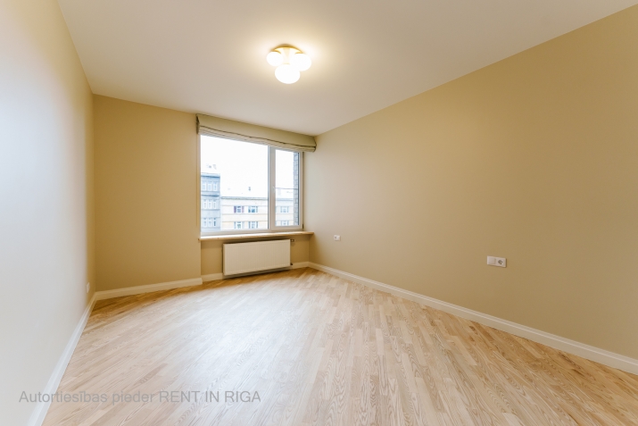 Izīrē dzīvokli, Rūpniecības iela 22, Rīga, Labais krasts, Centrs / 1 500 € 14
