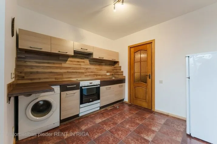 Pārdod dzīvokli, Elijas iela 20, Rīga, Labais krasts, Centrs / 75 000 € 13