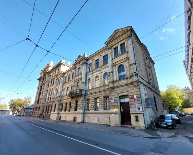 Vilhelma Purvīša iela 21A 1