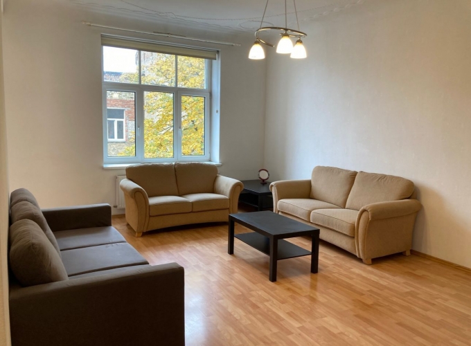 Izīrē dzīvokli, Tallinas iela 59, Rīga, Labais krasts, Centrs / 600 € 1